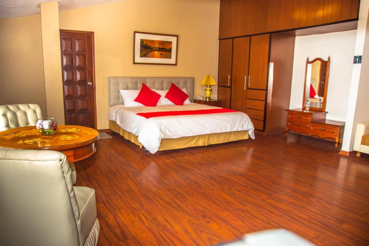Hotel Chimborazo Internacional Riobamba Ngoại thất bức ảnh